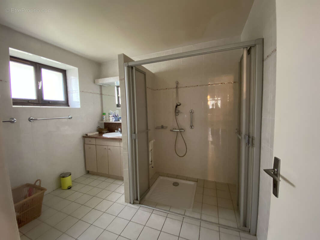 Maison Type 7 de 250 m2 habitables sur 1 682m2 de terrain constructible - photo 10