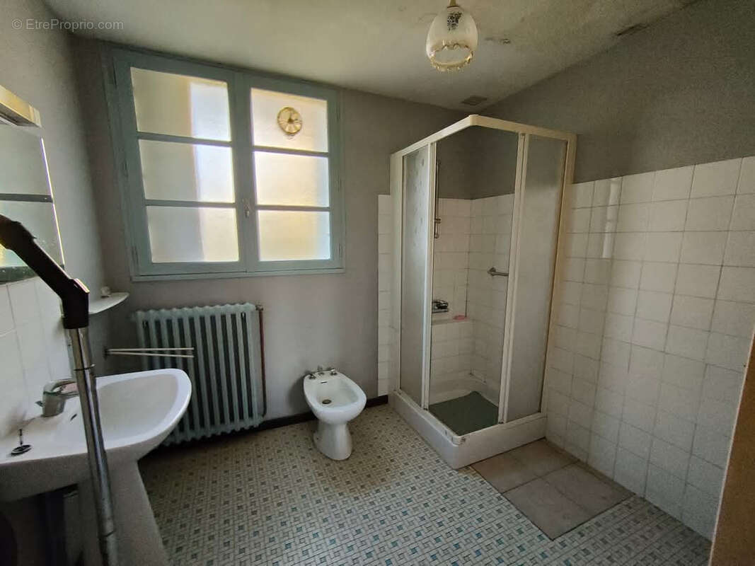 Maison à ROCHETREJOUX