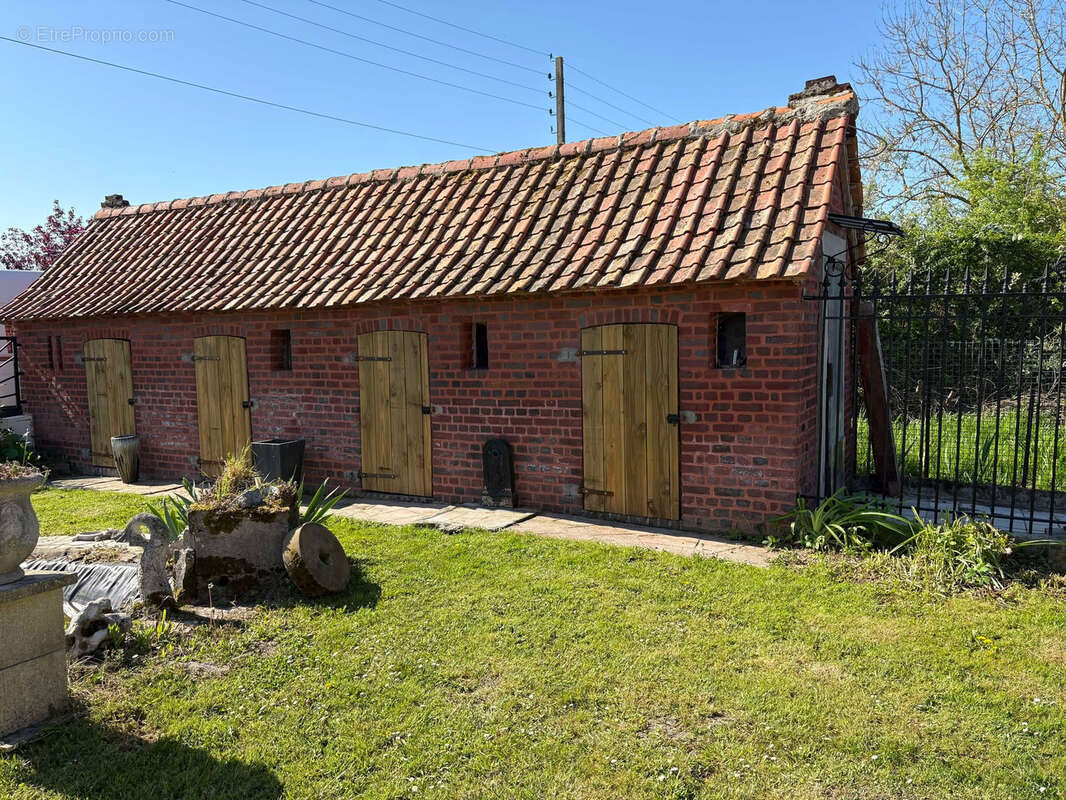 Maison à PONTHOILE