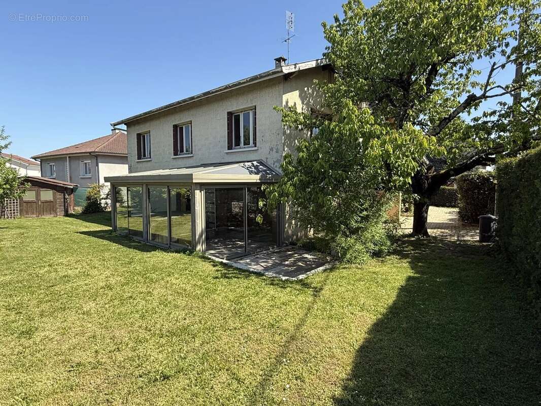 Maison à VILLEFRANCHE-SUR-SAONE