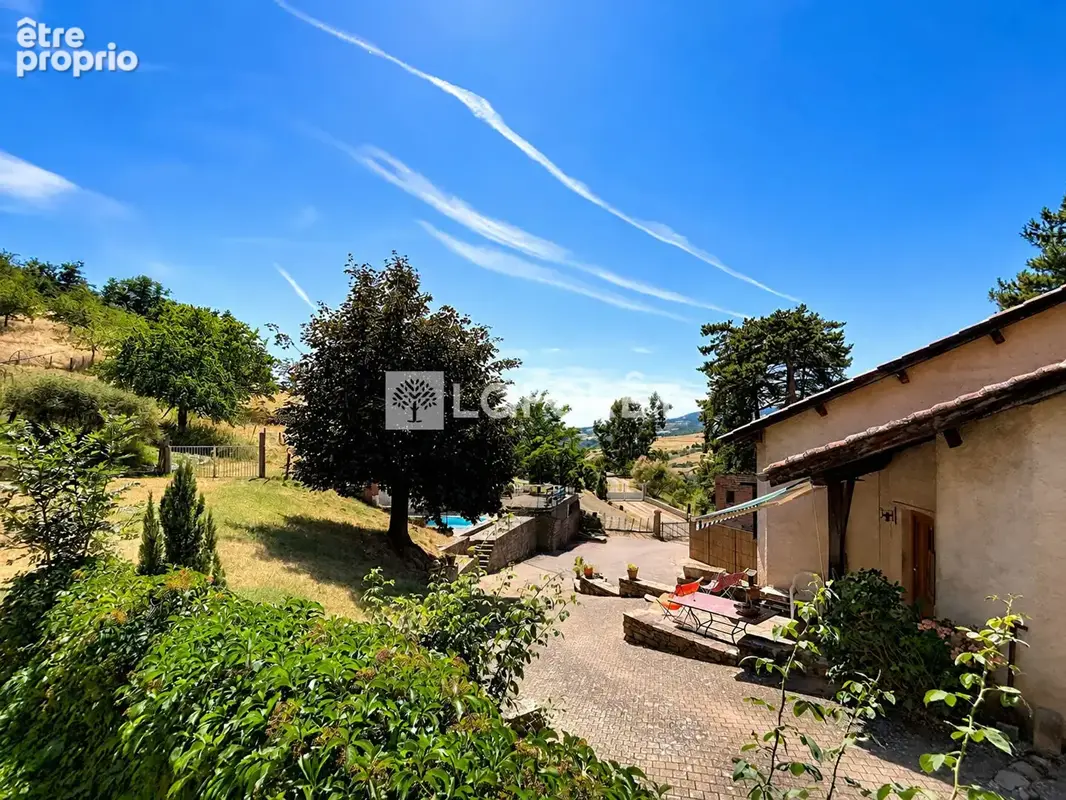 Maison Chevinay 10 pièce(s) 204 m2 - photo 3