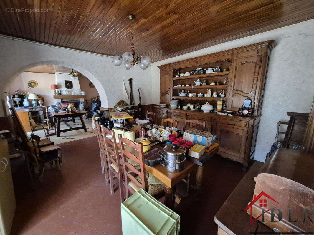 Maison à fort potentiel sur beau terrain - photo 16