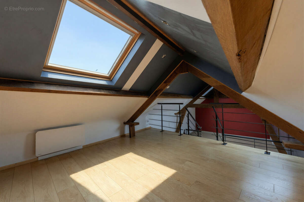 Appartement à GONDECOURT