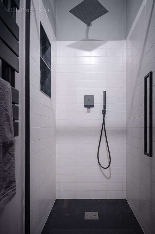 Appartement à PARIS-9E