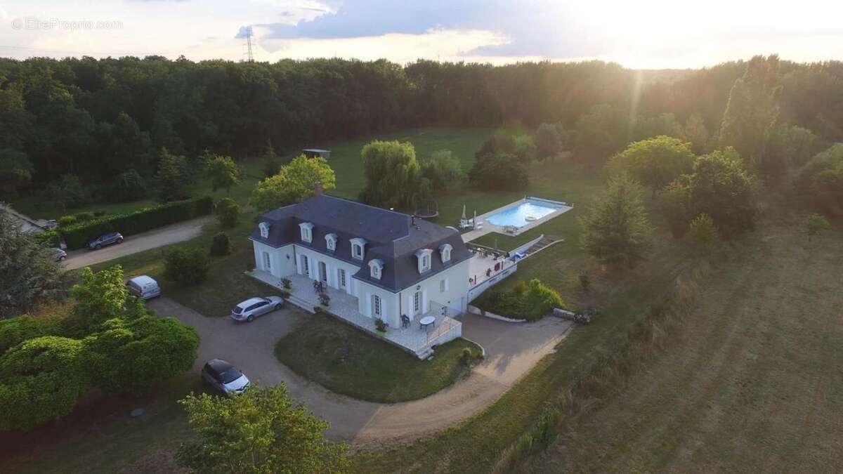 Maison à JOUE-LES-TOURS