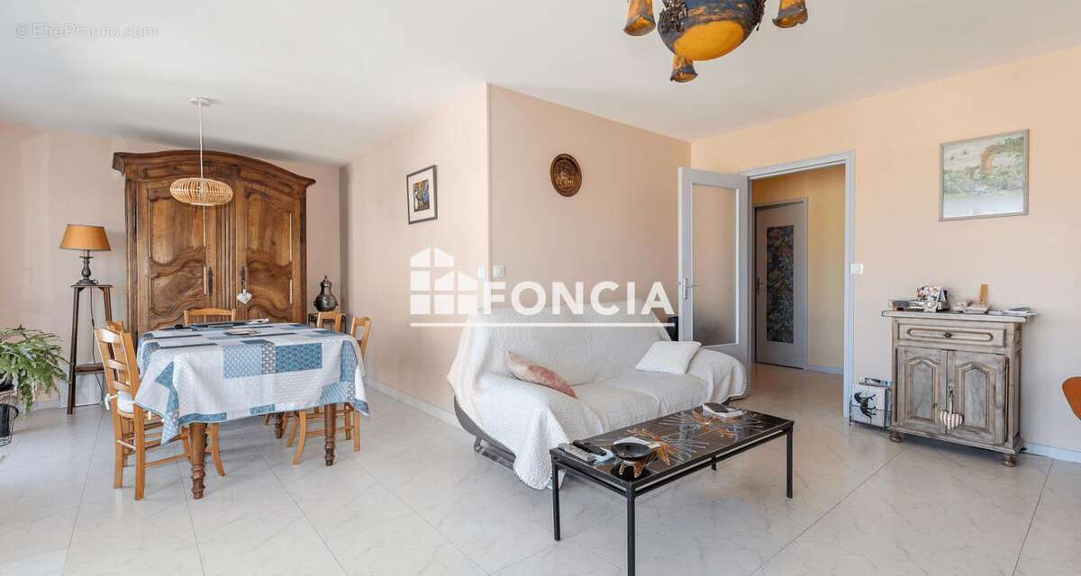 Appartement à SOTTEVILLE-LES-ROUEN