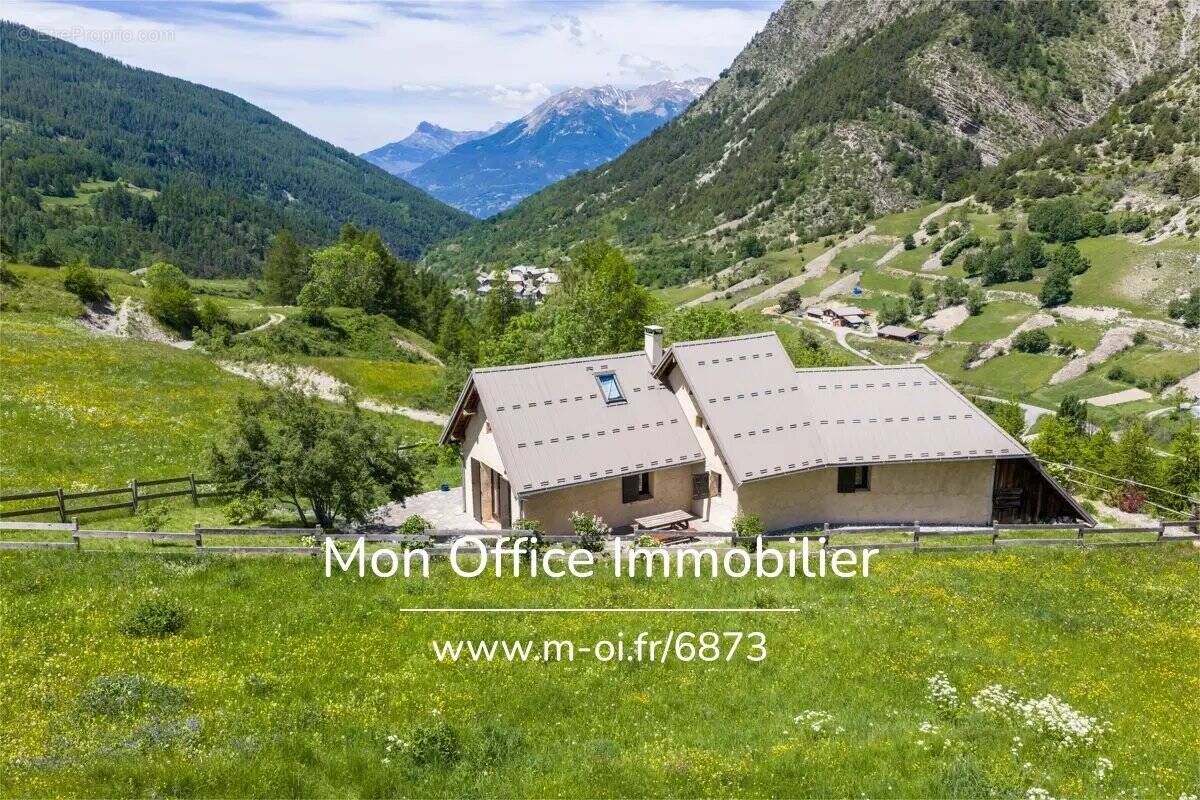 Maison à CREVOUX