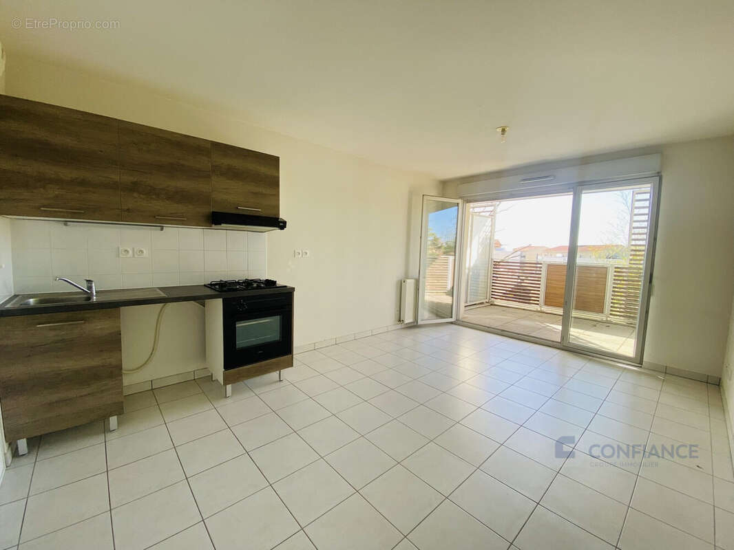 Appartement à RILLIEUX-LA-PAPE