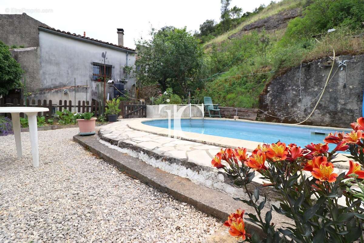 Maison à SAINT-AMBROIX