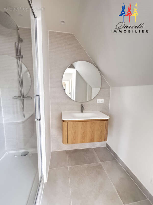 Appartement à BENERVILLE-SUR-MER