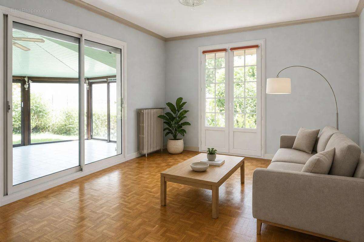 Maison à CONDAT-SUR-VIENNE