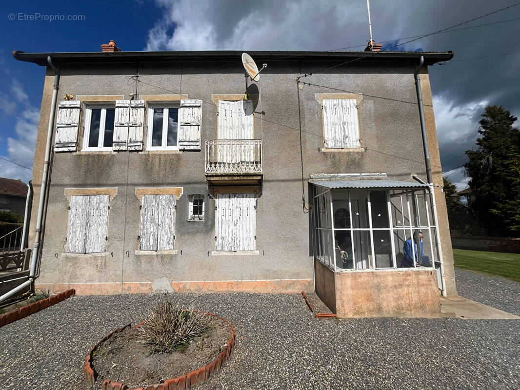 Appartement à ECUISSES