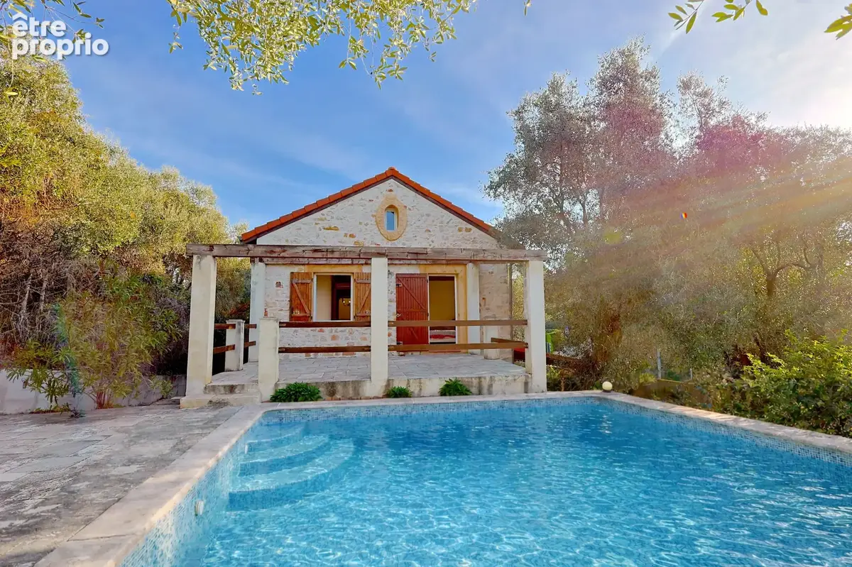 Exclusivité – vallauris – ancienne bergerie rénovée – 193 m² – 5 chambres – piscine - photo 8