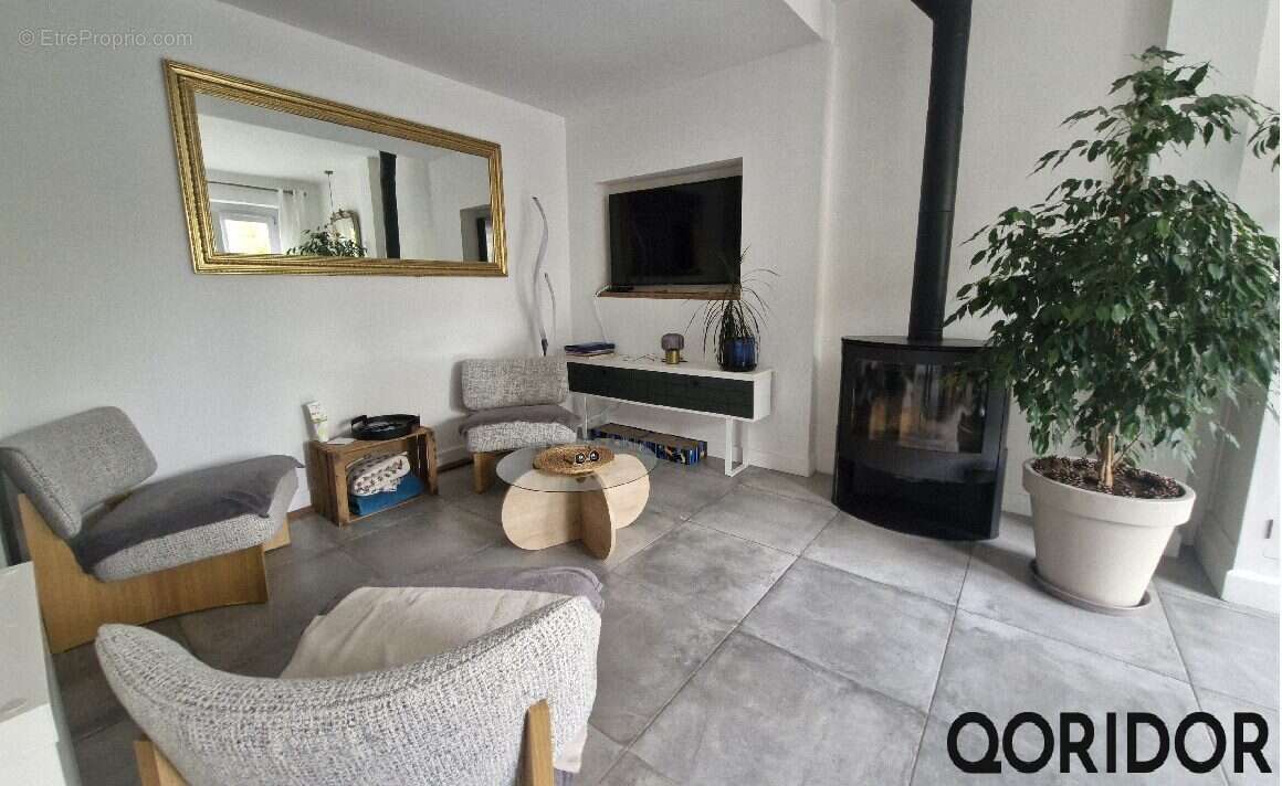 Maison à BOISSY-L'AILLERIE