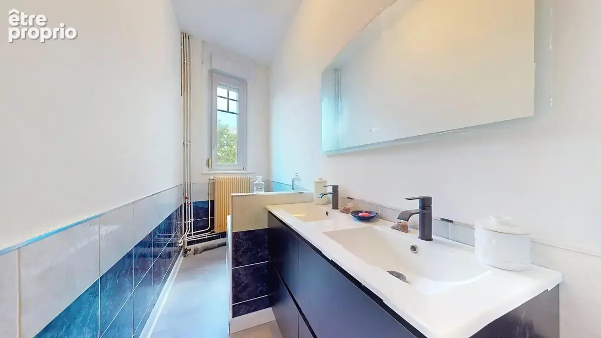 A vendre - maison à reims avec 4 chambres et petit extérieur - photo 6