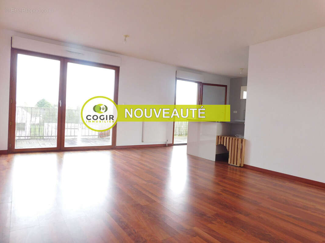 Appartement à VEZIN-LE-COQUET