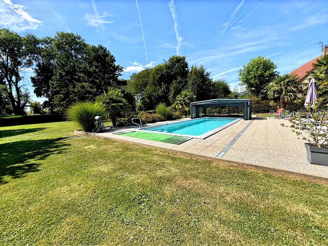 Maison 160 m² à Villers-Bocage  - photo 3