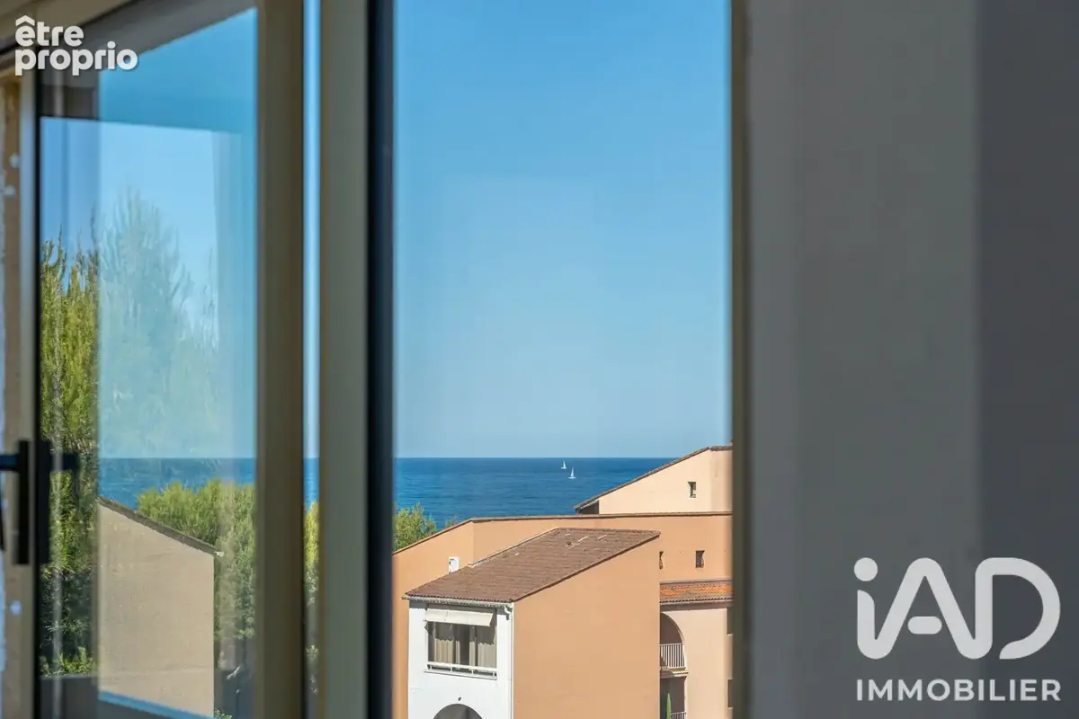 Photo 1 - Appartement à SIX-FOURS-LES-PLAGES