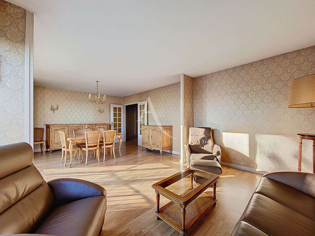 Appartement à CHAMBOURCY