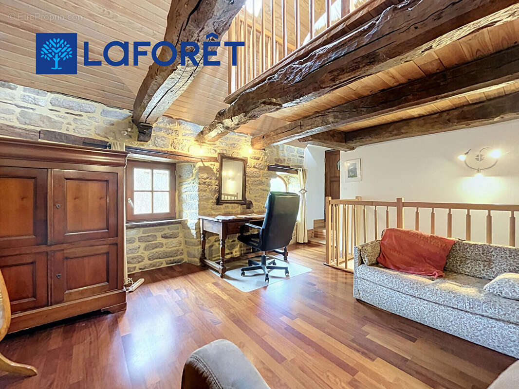 A VENDRE- Maison Malguénac 5 pièce(s) 360 m2 - photo 12