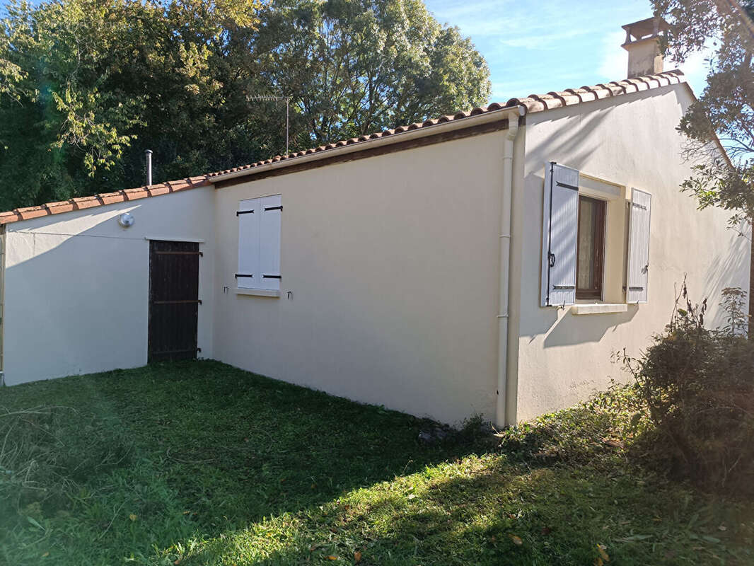 Maison à CHAMPDOLENT