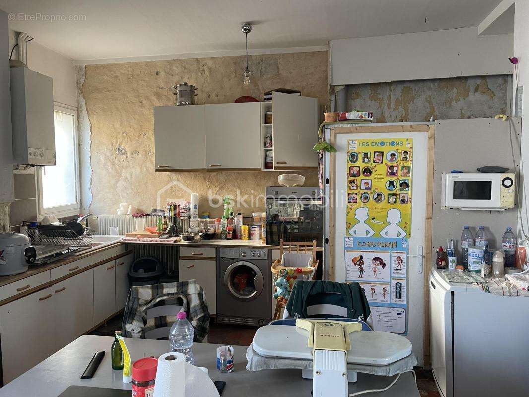 Appartement à VILLENEUVE-SUR-YONNE