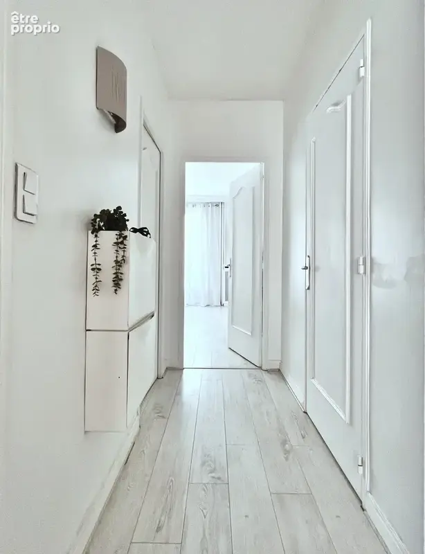 Saint‑Étienne - Quartier Cité du Design - T5 traversant 123 m2 - Séjour 50 m2 - Double balcon - Garage 27 m2 - photo 9