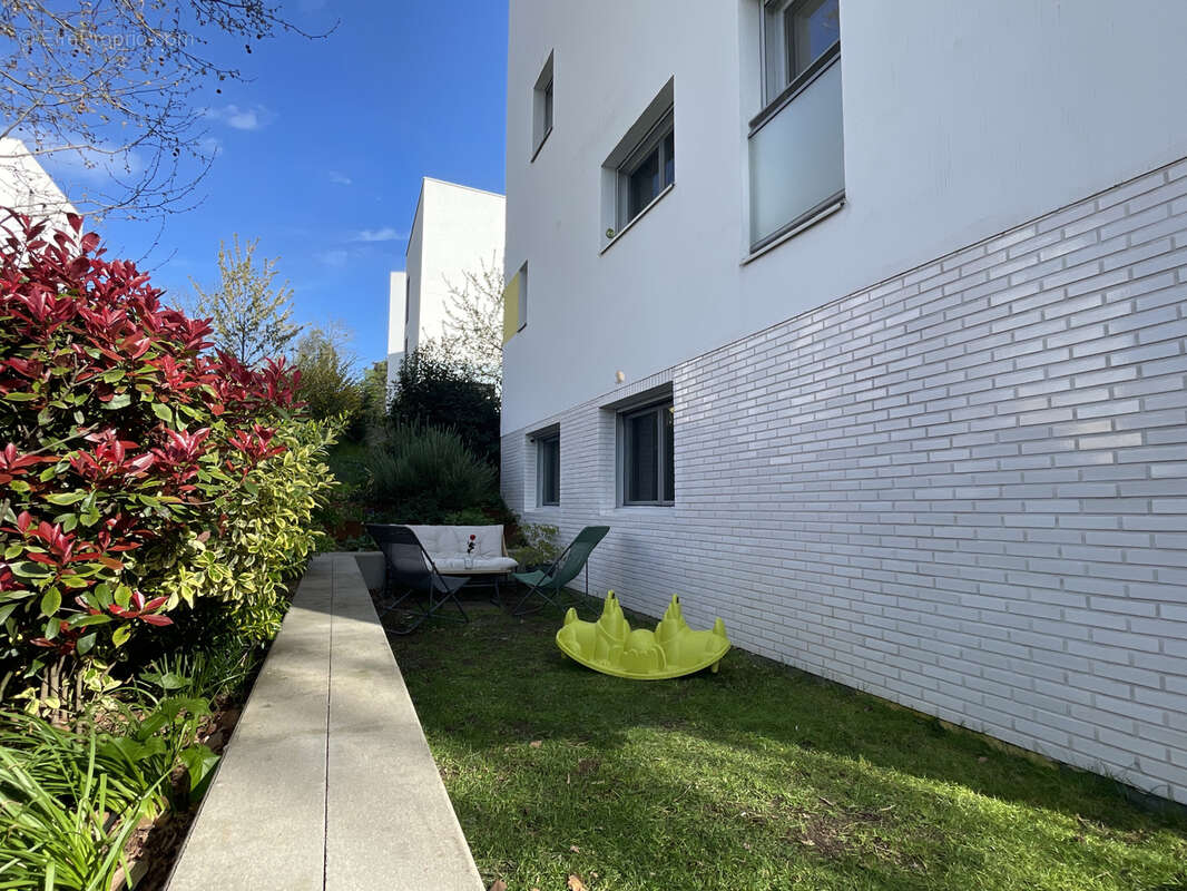 Appartement à LYON-9E