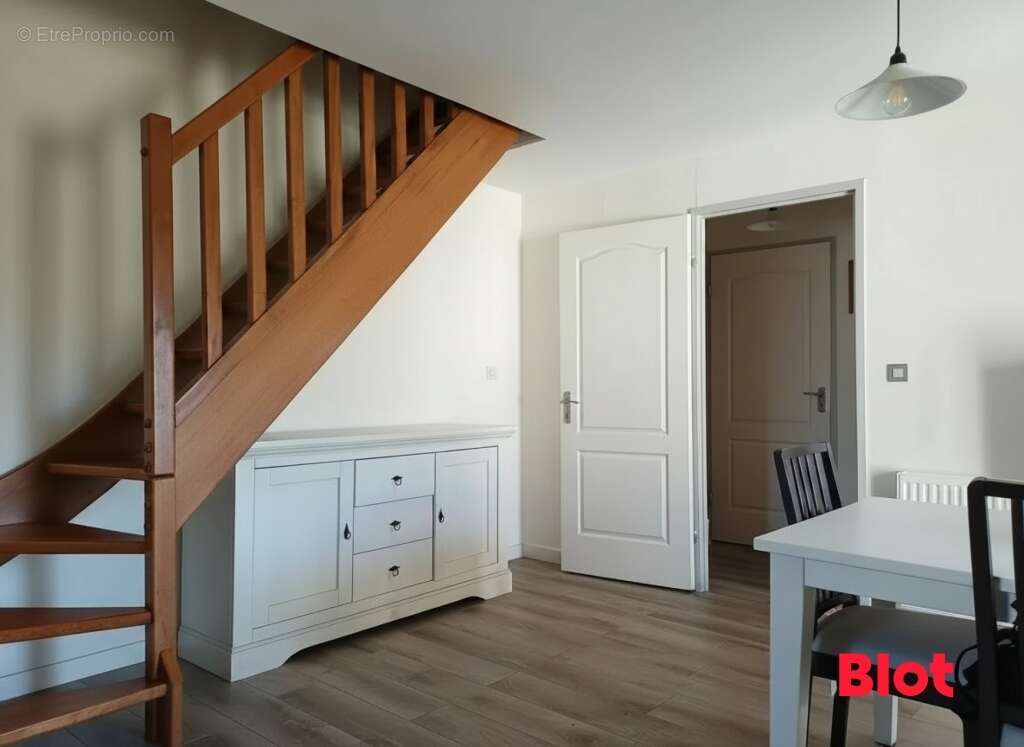 Appartement 76 m² à Chateaubourg  - photo 7
