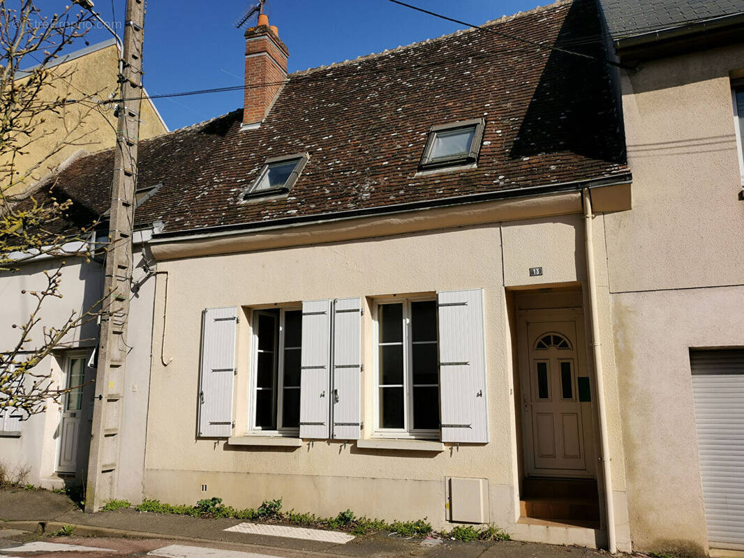 Maison à BROU