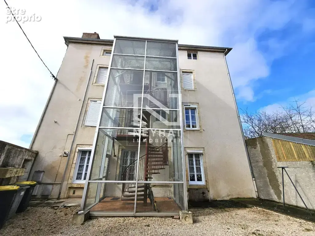 Appartement 3 pièces 54 m² à vendre à Saint-Jean-De-Losne (21170) - photo 2
