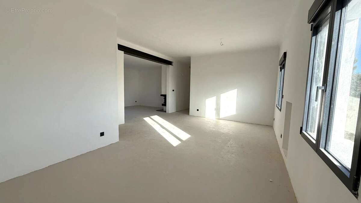 Appartement à MARSEILLE-12E