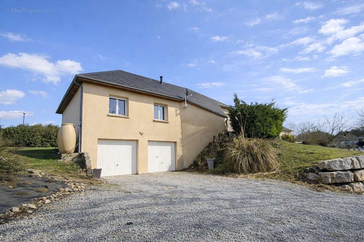 Maison à SAINT-FELIX-DE-LUNEL