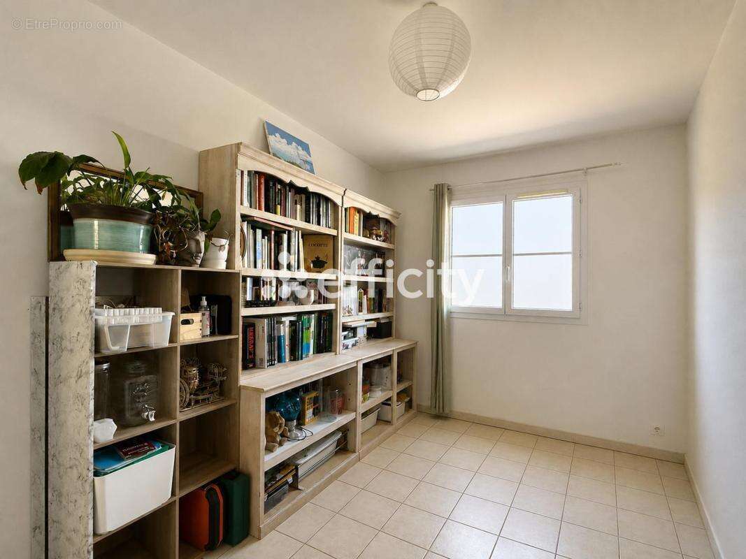 Maison 80 m² à Marennes  - photo 9