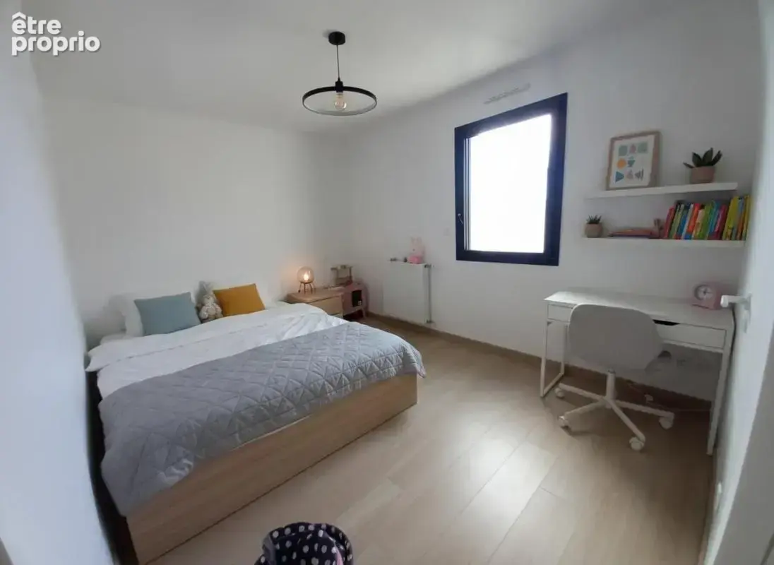 Maison contemporaine de 142 m² – 4 chambres – suite parentale au rdc - photo 9