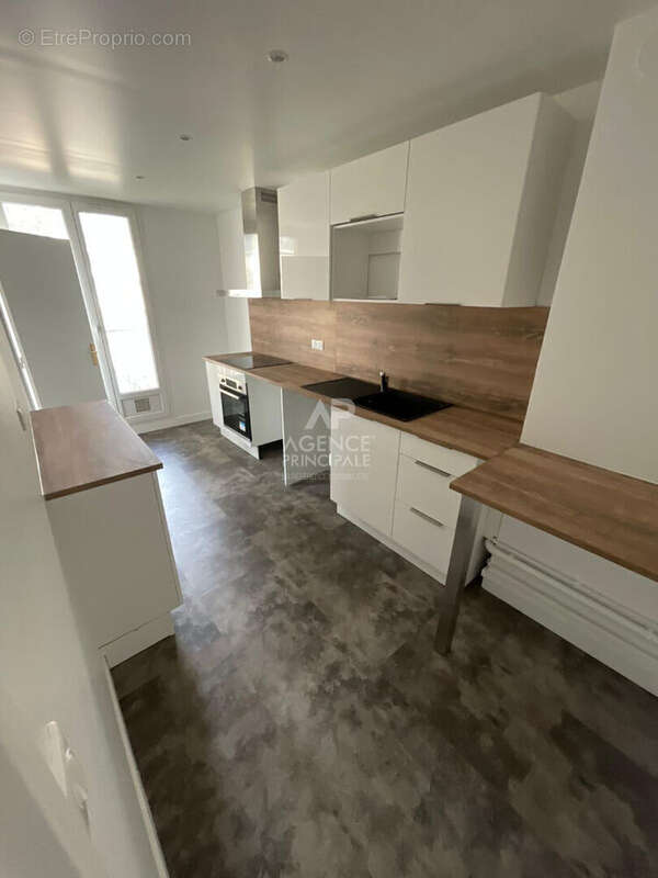 Appartement à MAISONS-LAFFITTE