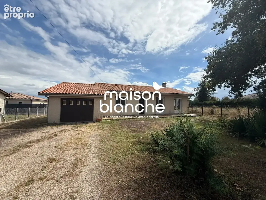 Maison à COUTRAS