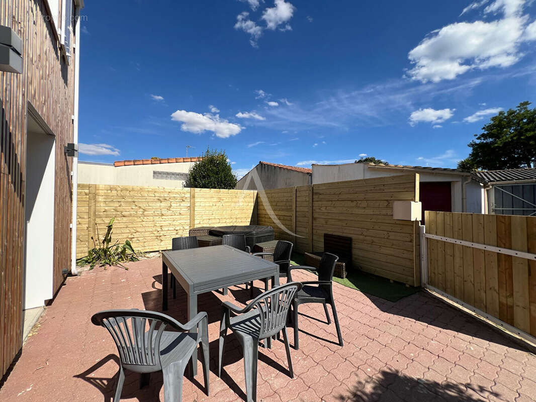 Maison à LONGEVILLE-SUR-MER