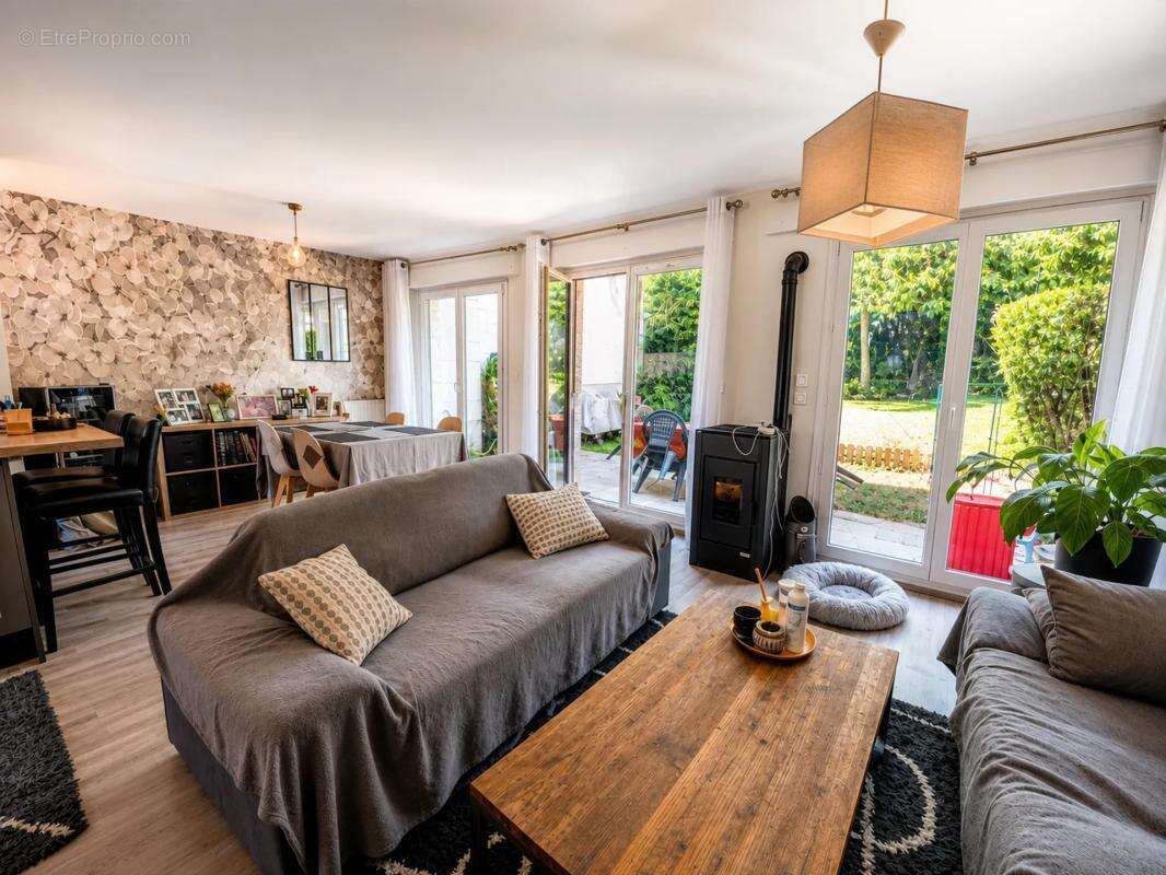 Maison de 5 pièces de 88 m² à Ris-Orangis - photo 9