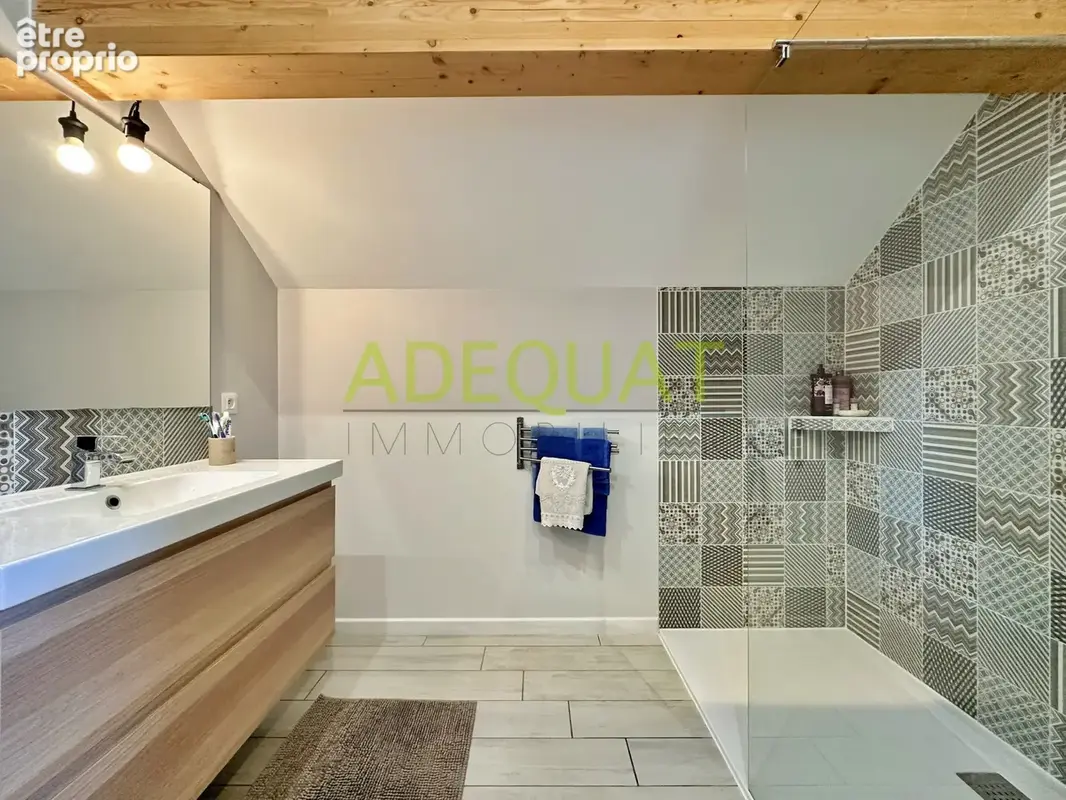 38890 SAINT-CHEF - Maison T5 Bioclimatique - Prestations de qualité - photo 11