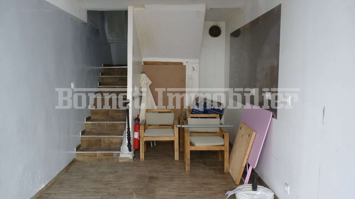 Appartement à NYONS