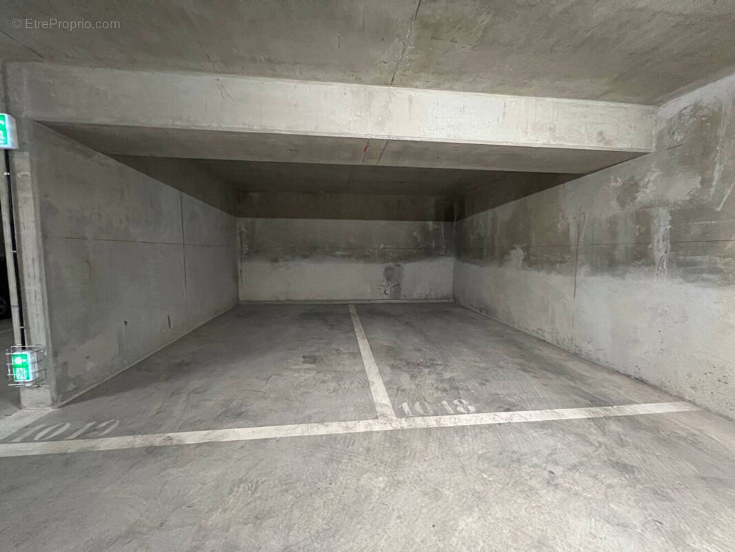 Parking à NICE