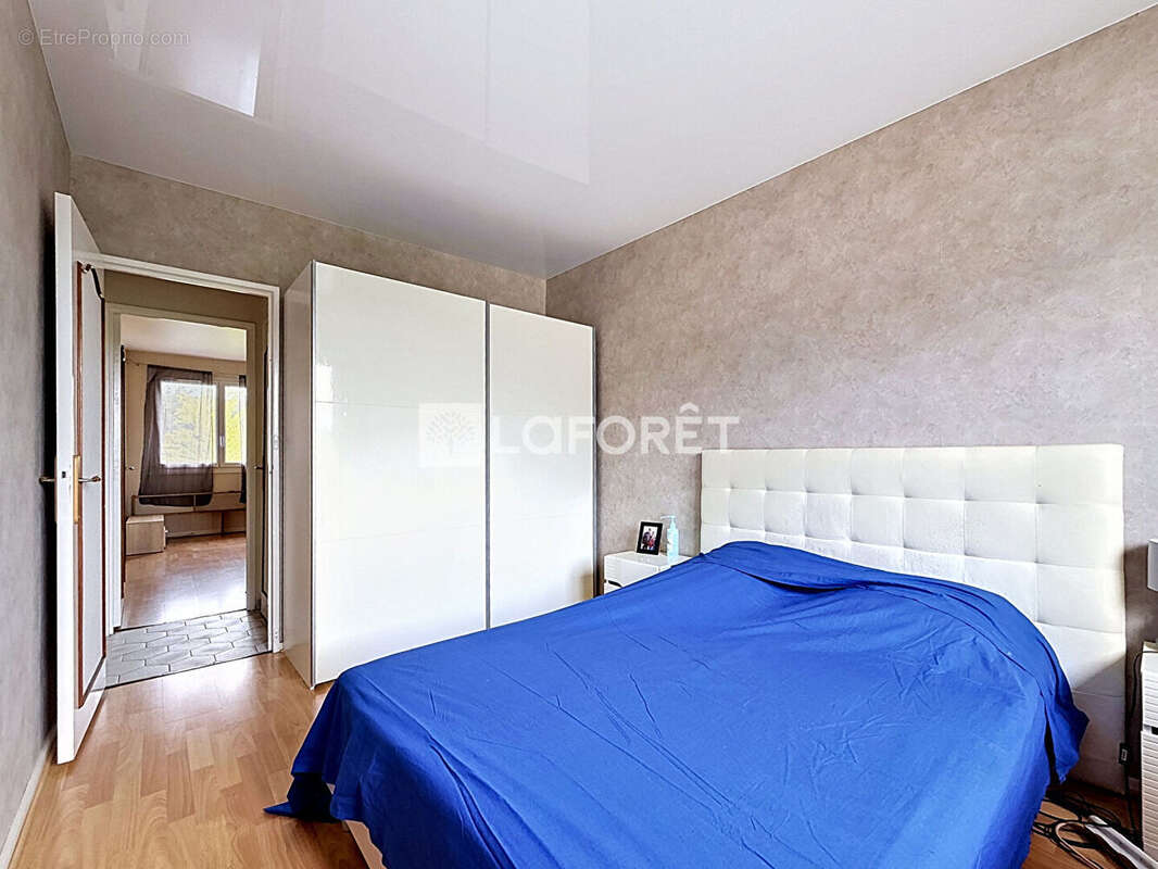 Appartement à SAINT-FARGEAU-PONTHIERRY