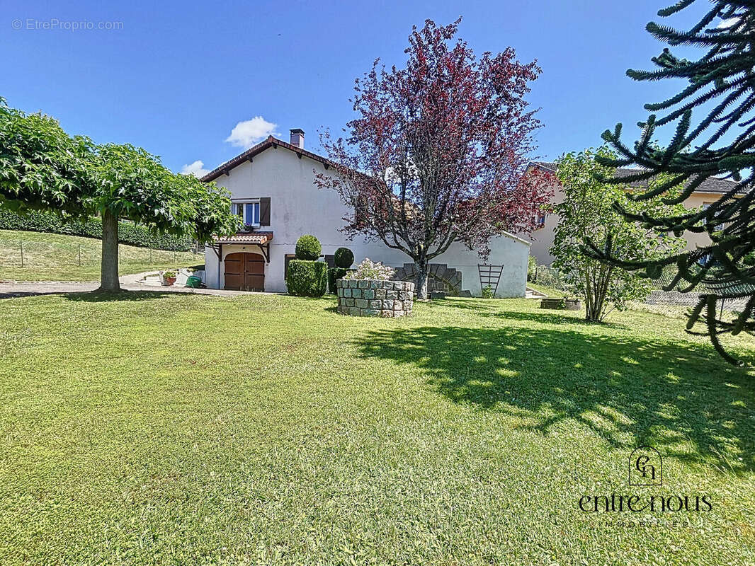 Photo 4 - Maison à COURS-LA-VILLE