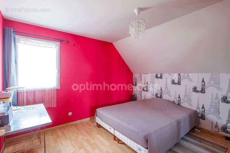 Maison à vendre proche Honfleur – 115 m² – 3 chambres – Terrain 757 m² – Vue Pont de Normandie - Terrasses - Garage - Carport -  - photo 9