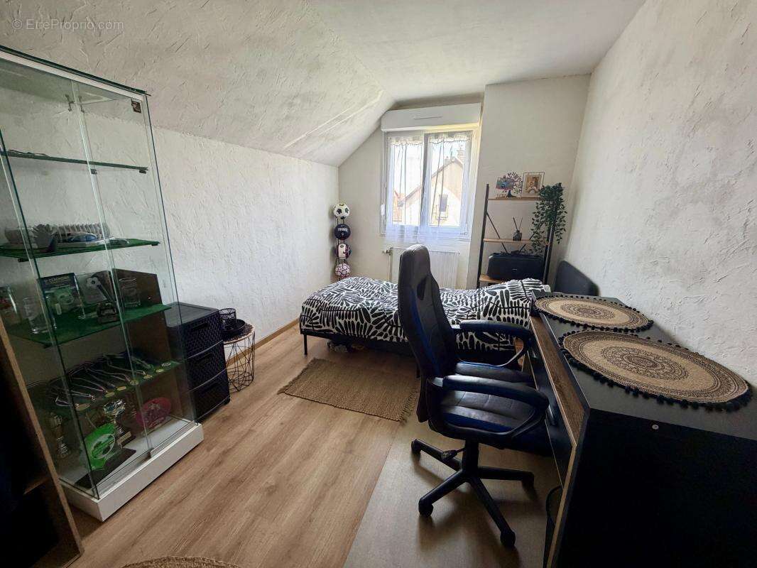 Maison à TERGNIER