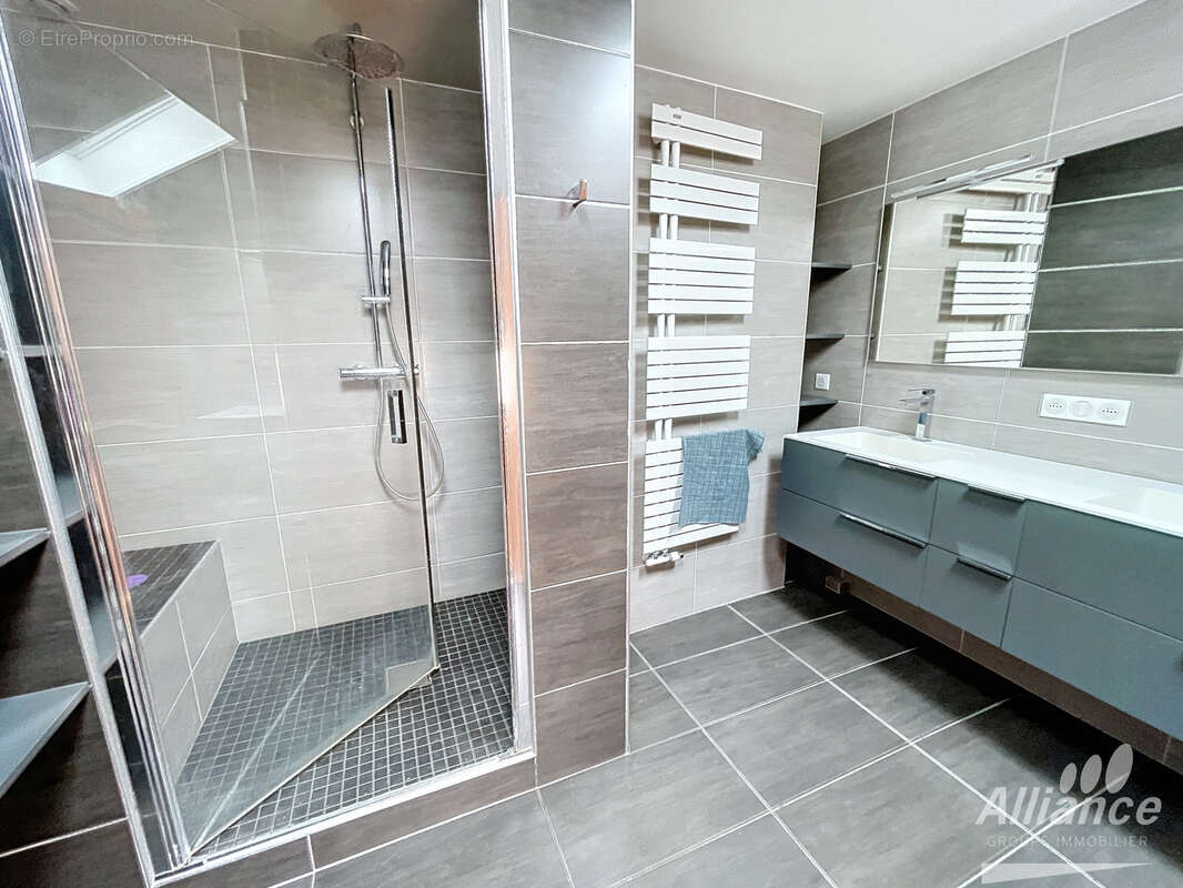 Nouveau appartement centre ville Montbéliard avec 4 chambres - photo 7