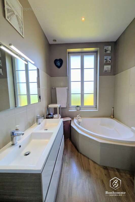Maison 6 pièces - 148 m² Lestiac sur Garonne - photo 11