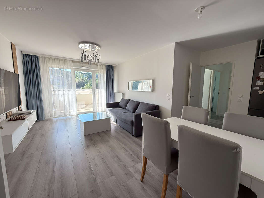 Appartement à GIVORS