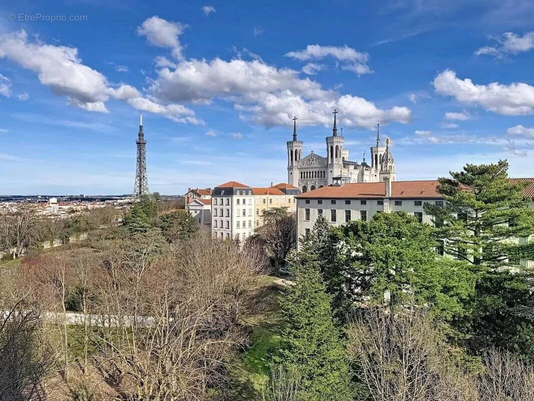 Appartement à LYON-5E